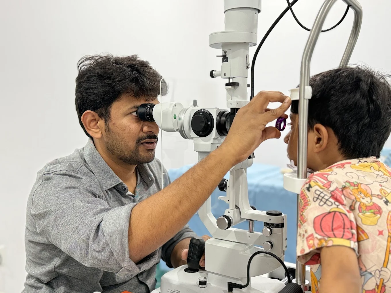 Book an Eye Specialist Appointment at Retinova Eye Care Centre Hyderabad